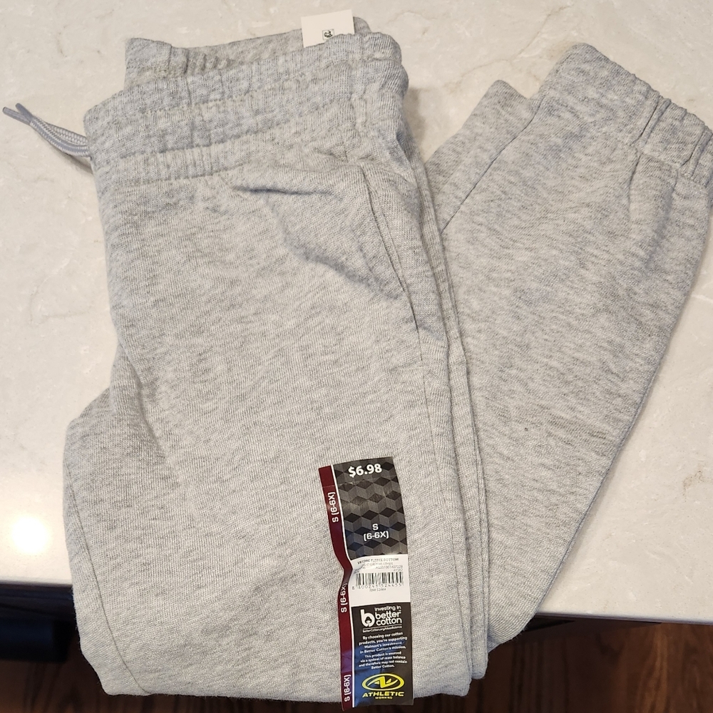 Kids Size 6 sweats